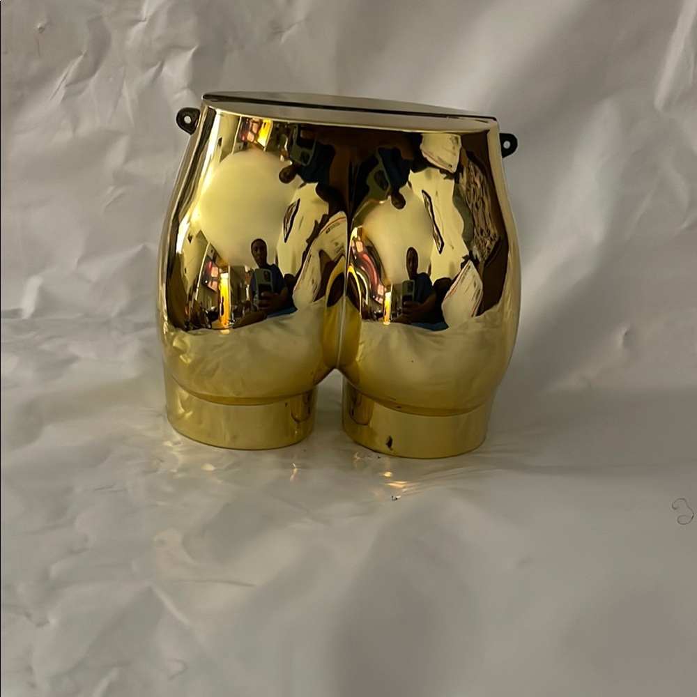 Gold Metallic Clutch - Picture 3 of 8